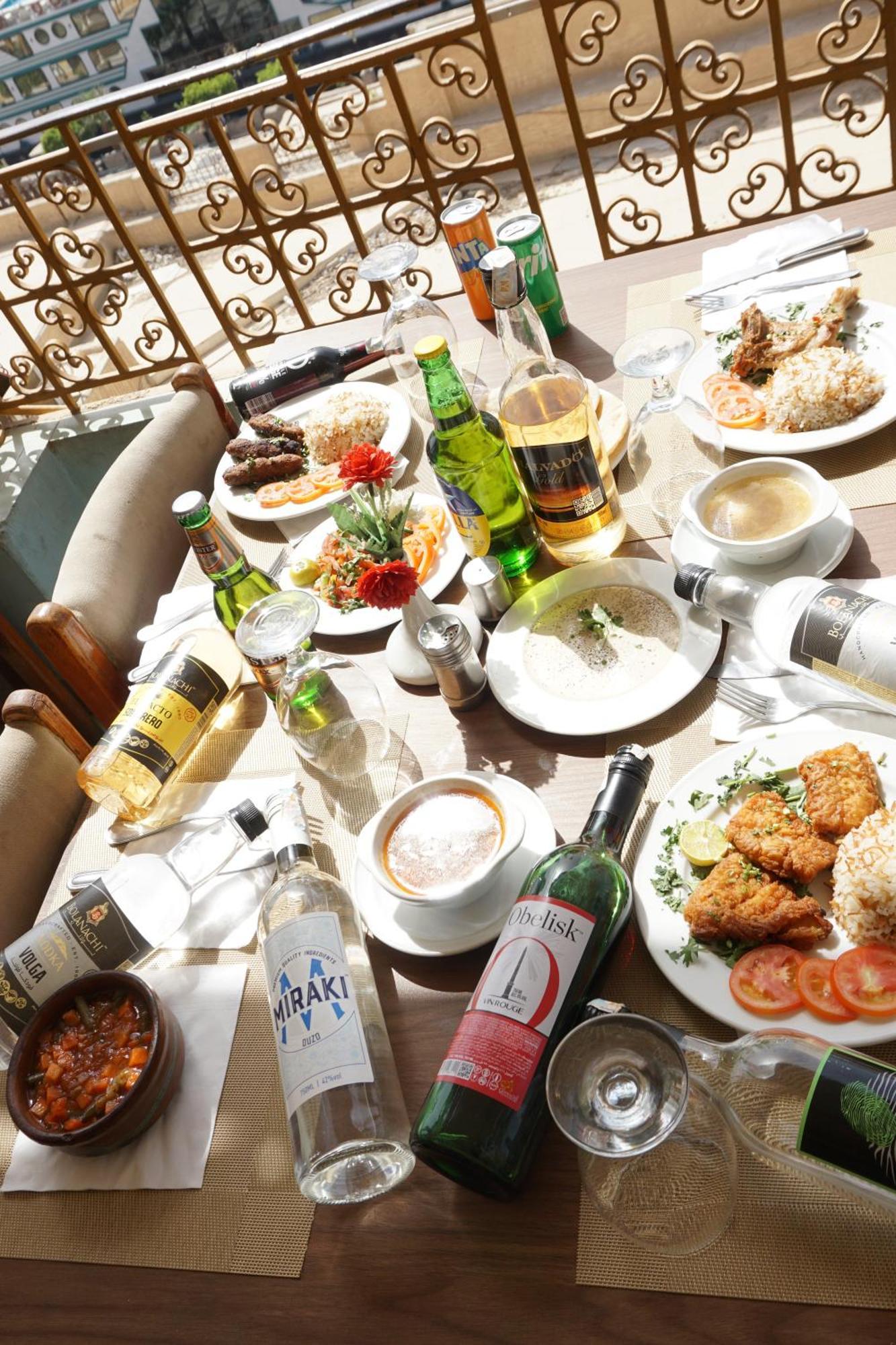 Merry Land Hotel & Roof Top Nile Restaurant Луксор Экстерьер фото