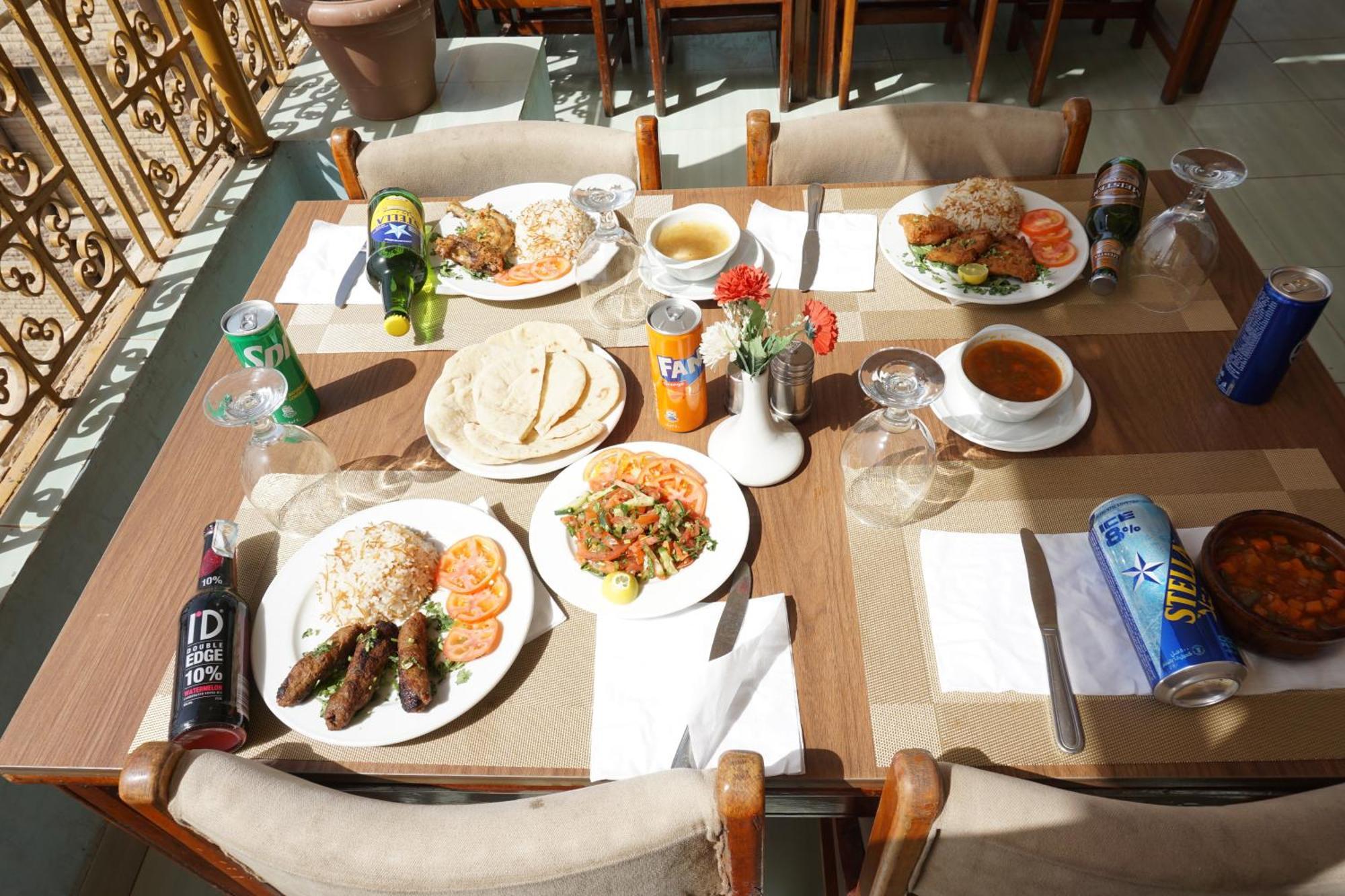 Merry Land Hotel & Roof Top Nile Restaurant Луксор Экстерьер фото